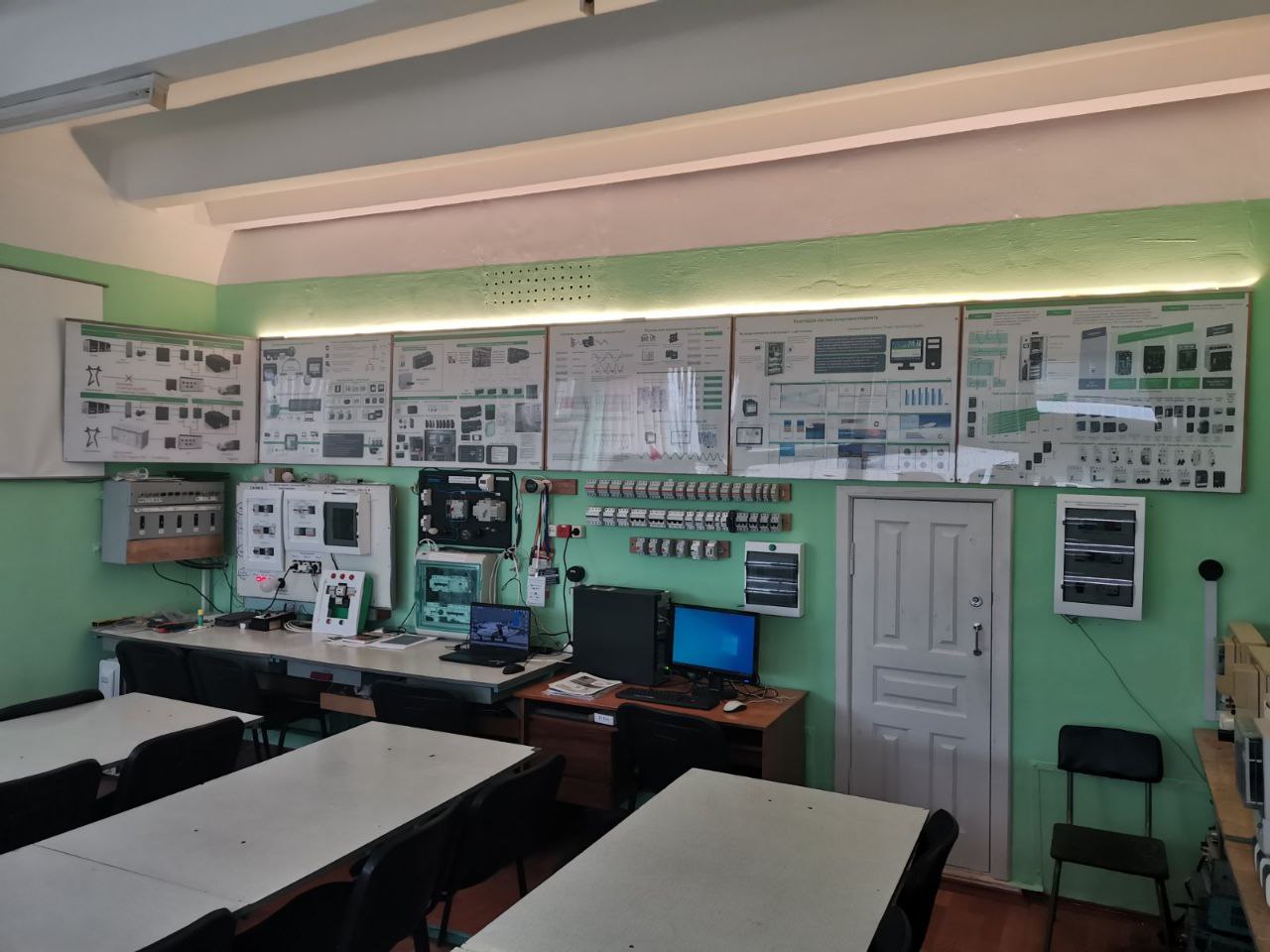 Загальний вигляд лабораторії